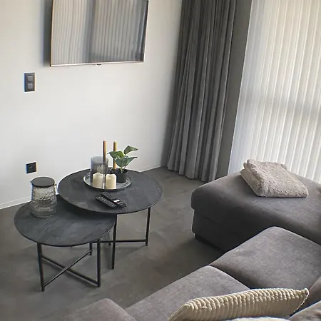 Apartment Bredene Sea Poolview - Promenade Cannes Apartment Bredene